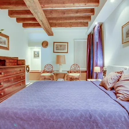 Alle Colonne Apartment *